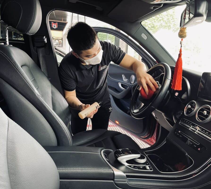 Hình ảnh: dọn nội thất ô tô 