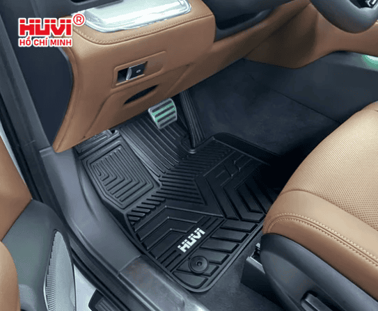 nên dùng thảm lót sàn ô tô loại nào